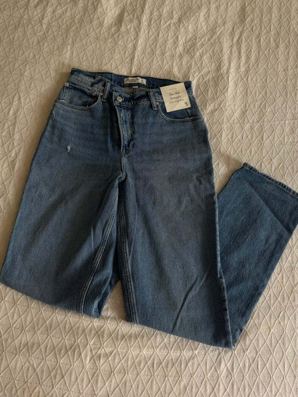 Abercrombie Curve Love 90s Straight Ultra High Rise Jeans - Light Wash NWT 28/6R